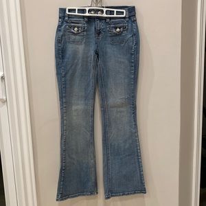 Vintage White House Black Market low rise, flare legged noir jeans